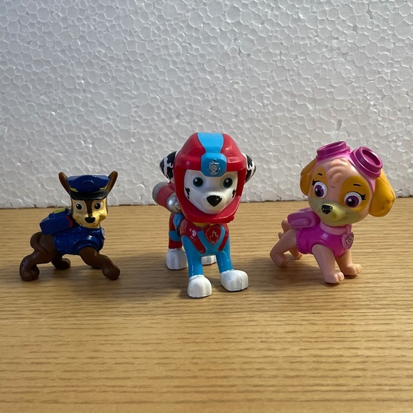Paw Patrol Figures Skye Chase and Marshall Nickelodeon Mini Figs Lot of 3 - Picture 1 of 6